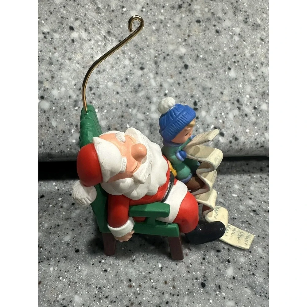 HALLMARK‎ Keepsake 1995 DREAM ON Santa & Child Wish List CHRISTMAS ORNAMENT